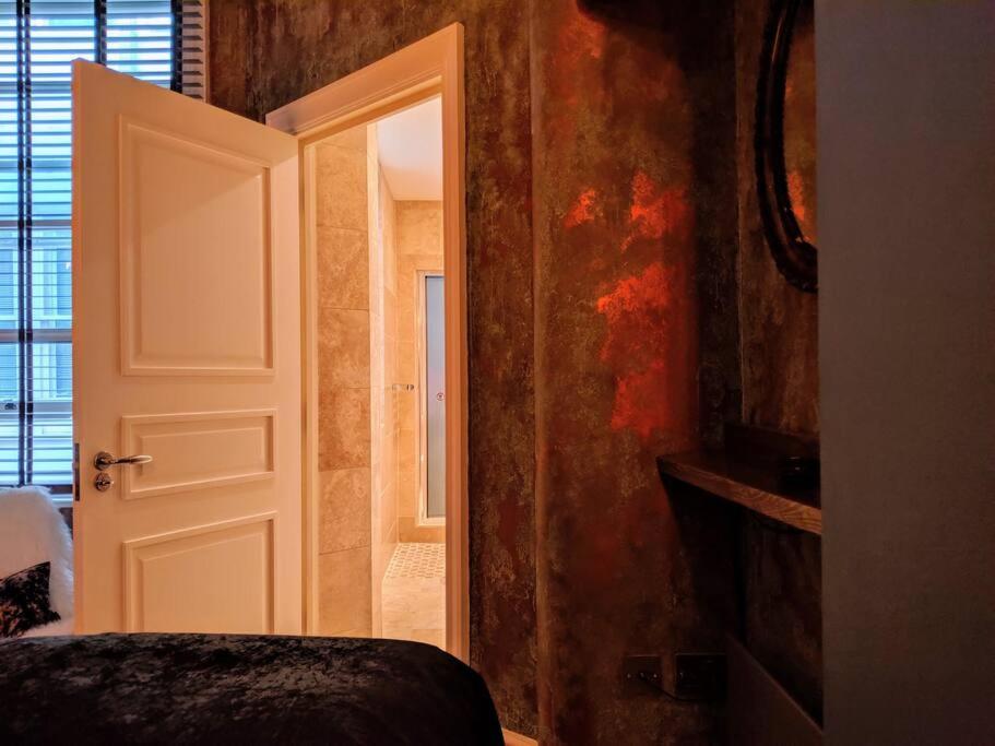 Boutique City Centre Flat By City Superhost แมนเชสเตอร์ ภายนอก รูปภาพ