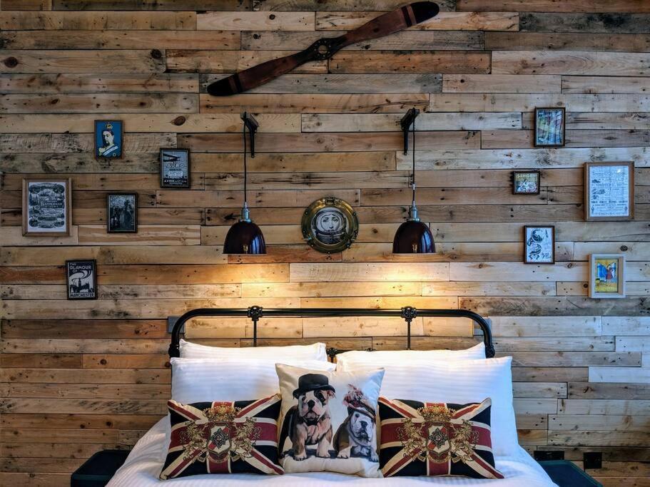 Boutique City Centre Flat By City Superhost แมนเชสเตอร์ ภายนอก รูปภาพ