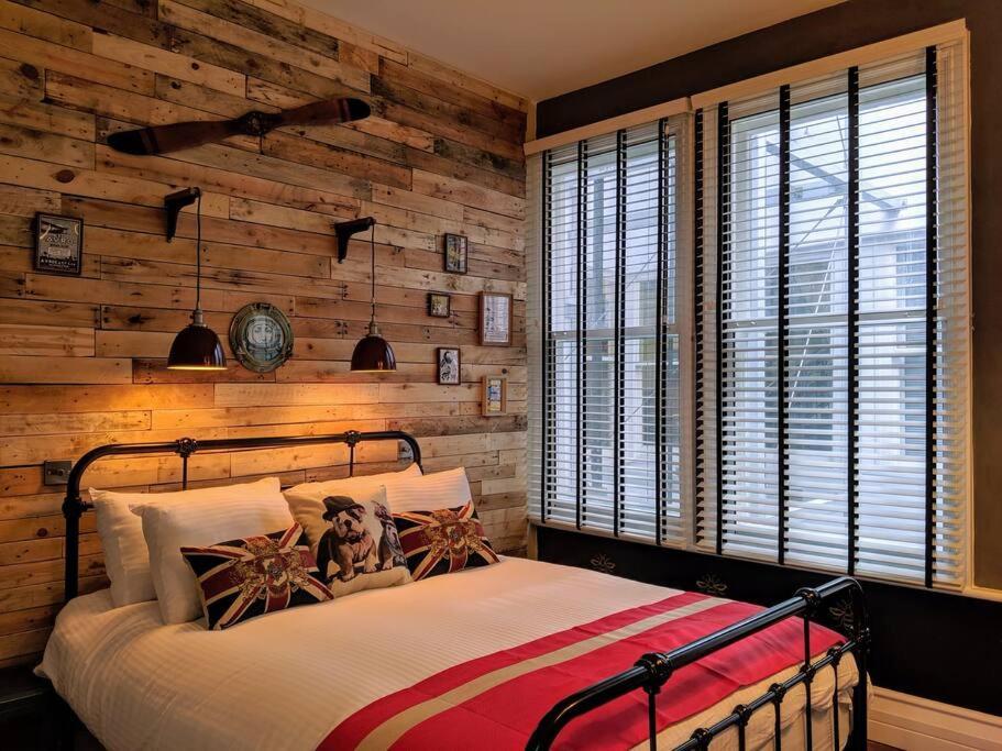 Boutique City Centre Flat By City Superhost แมนเชสเตอร์ ภายนอก รูปภาพ